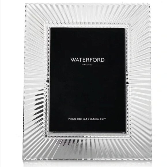 Waterford Crystal Somerset 5x7 Fame in Original Dust Bag & Box NWT - Picture 2 of 15